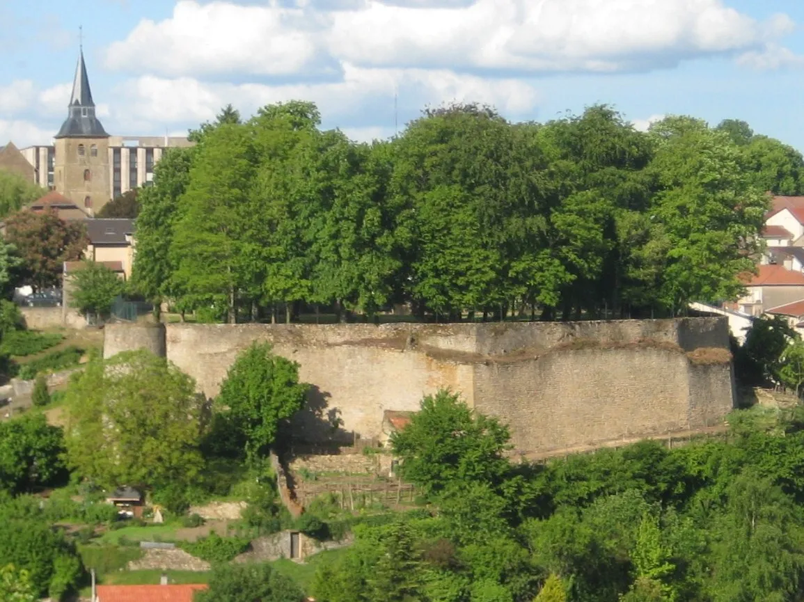 Les remparts de Briey, en Meurthe-et-Moselle
