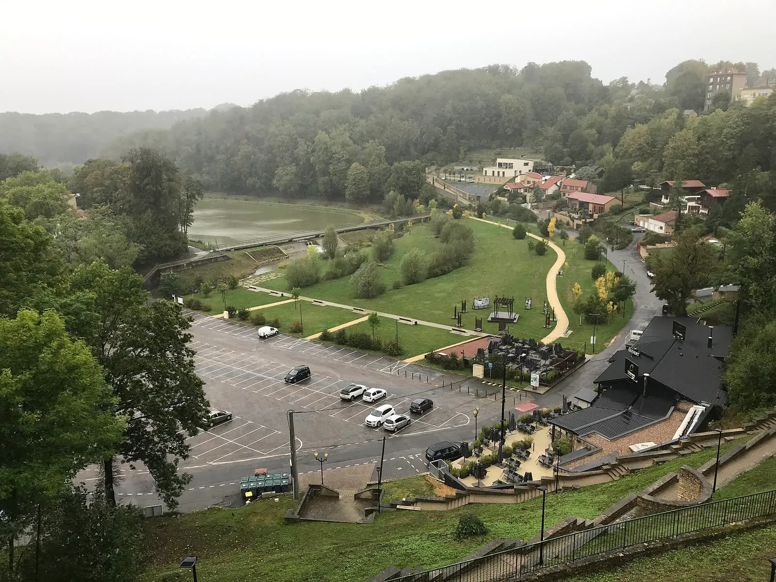 Le plan d'eau de la Sangsue et ses abords vus depuis les hauteurs de Val de Briey