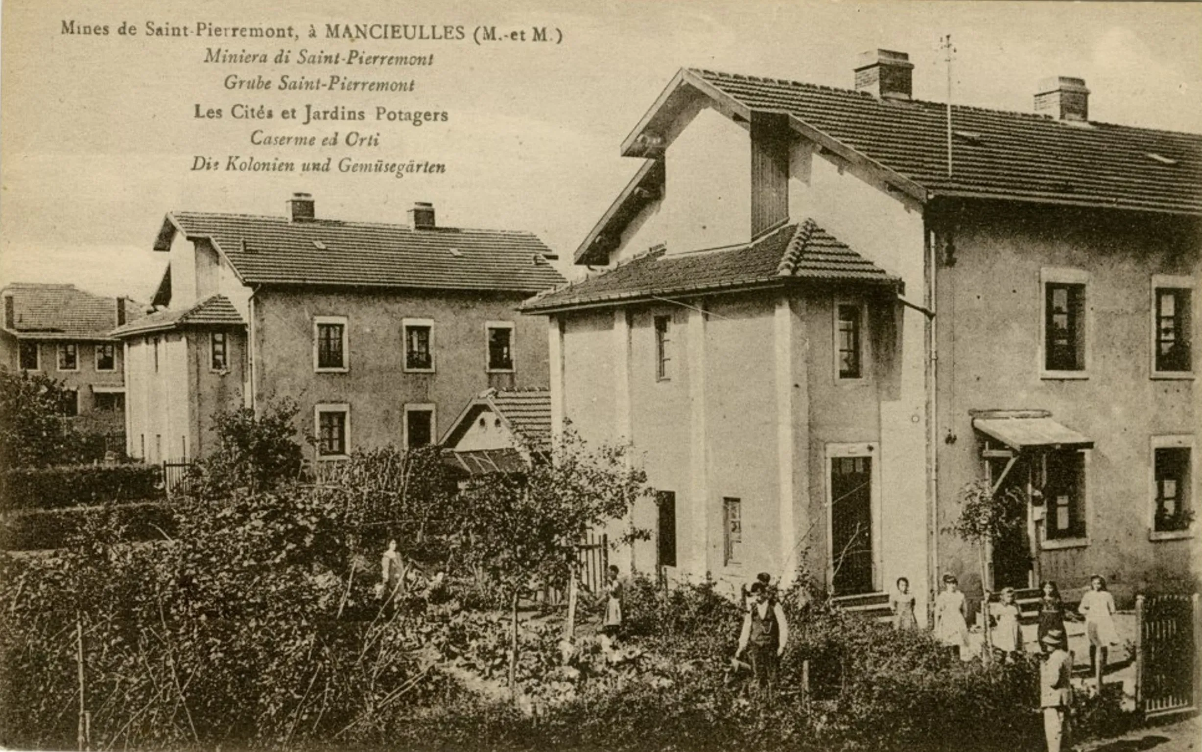 Carte postale ancienne des cités et jardins ouvriers des mines de Saint-Pierremont à Mancieulles